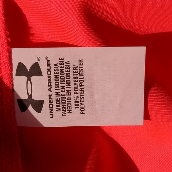 Under Armour Lightweight Rain Jacket Women's Small - Picture 4 of 4